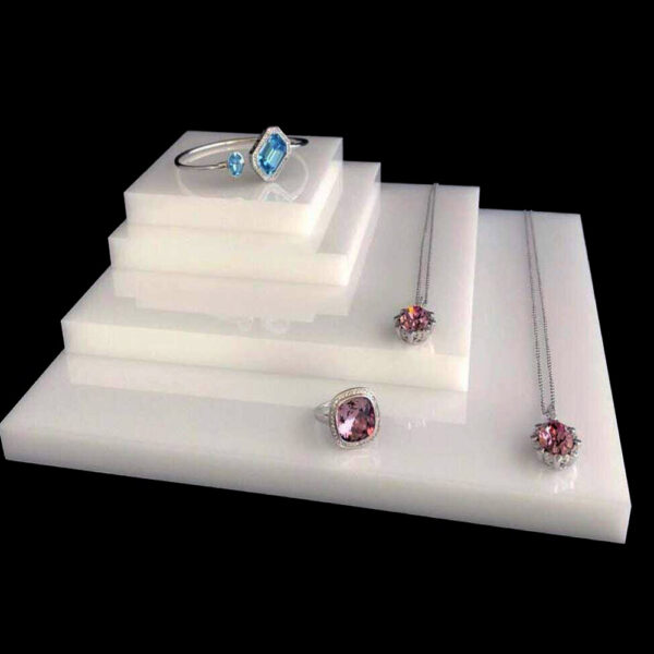 AJD-002 Modern fashion acrylic jewelry display stands blocks platforms plates1